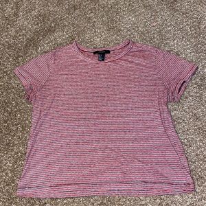 Semi cropped t shirt!